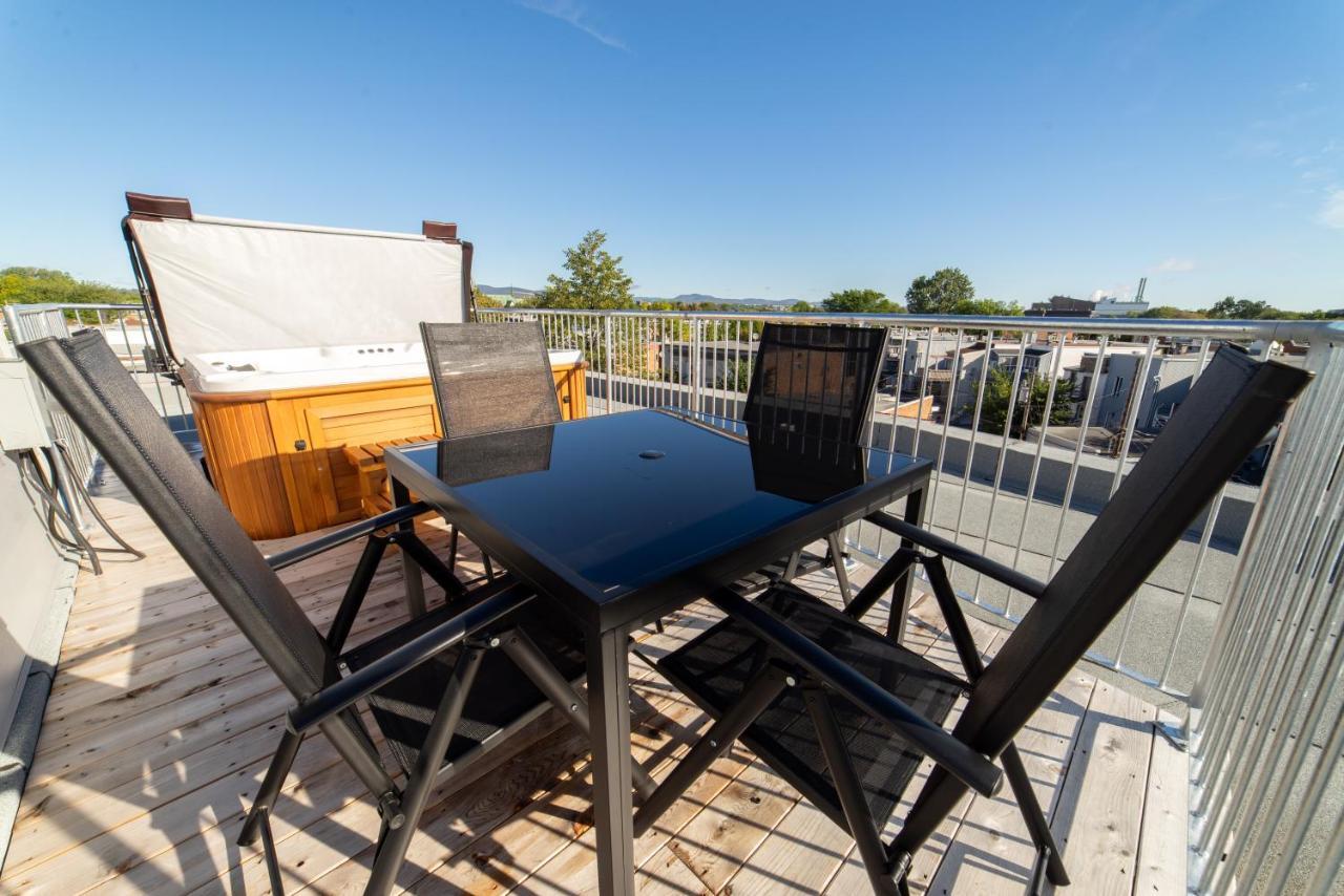 Aux Havres Urbains - Le Penthouse De La 3Ieme Avenue Apartment Québec Exterior foto
